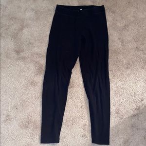 Black leggings